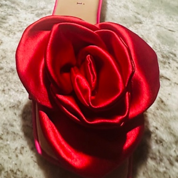 Gianni Bini Pink/ LG RED BOW SLIP ON PUMP NEVER WORN IN WRAPPER! - SIZE 9.5 M - Picture 8 of 13